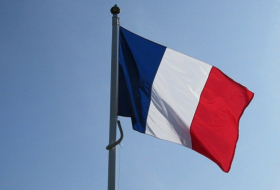  بيان السلام من السفارة الفرنسية 
