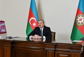  إلهام علييف يصدر تعليمات لإعداد برنامج جديد لـحزب أذربيجان الجديدة  