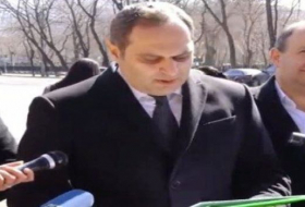  محامون يحتجون في أرمينيا 