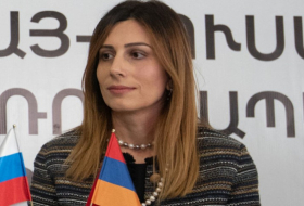   الوزيرة الأرمينية:  
