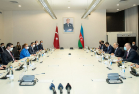   التعاون الاقتصادي بين أذربيجان وتركيا يتطور  
