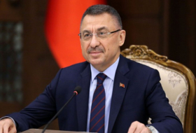   نائب رئيس تركيا يهنئ أذربيجان  