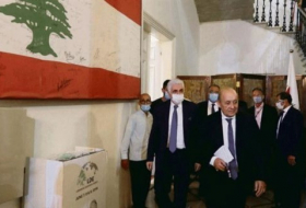 لودريان يزور لبنان في محاولة جديدة للضغط من أجل تشكيل حكومة