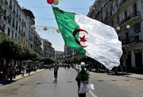 السفير الجزائري في باريس يتهم وكالة الأنباء الفرنسية بالتعاطف مع 