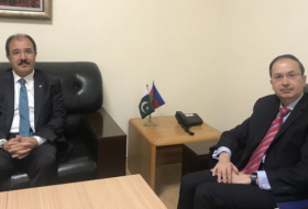  ناقش سفيرا باكستان وتركيا التعاون مع أذربيجان 