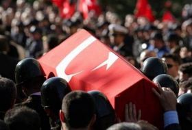   مقتل جندي تركي   