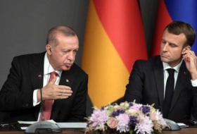  أردوغان لبحث قضية كاراباخ مع ماكرون 