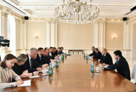  الرئيس علييف يلتقي بوزراء خارجية الدول الثلاث وممثل الاتحاد الأوروبي 