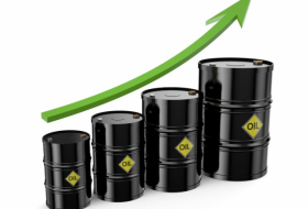    سعر النفط الأذربيجاني اقترب من 77 دولارًا  