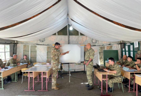    تدريب قيادة اللواء والأركان في الجيش الأذربيجاني -   صور    