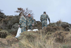   الأرمن يبحثون عن رفات الجثث في سوغوفوشان  