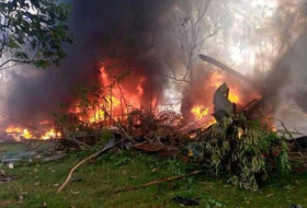 تحطم طائرة عسكرية فلبينية على متنها 85 شخصاً