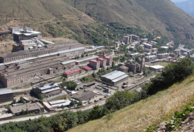  إغلاق المصنع الذي سمم الأنهار الأذربيجانية 