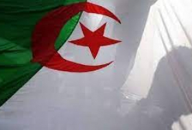 السلطات الجزائرية سحب اعتماد قناة 