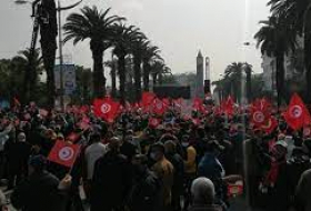تونس توقف قاضي التحقيق باغتيال بلعيد والبراهمي عن العمل وتحيله إلى النيابة العامة