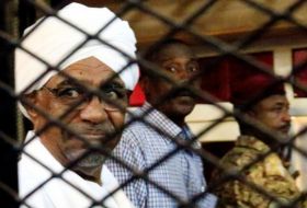 السودان يقرر تسليم البشير للمحكمة الجنائية الدولية