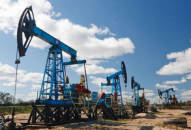 أسعار النفط الأذربيجاني تواصل الارتفاع
