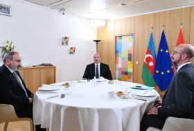   لقاء بين زعيمي أذربيجان وأرمينيا ورئيس المجلس الأوروبي في بروكسل  