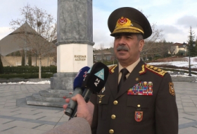     الوزير ذاكر حسنوف:   هدفنا الاساسي هو انشاء قوات مسلحة في اذربيجان في نموذج القوات المسلحة التركية  