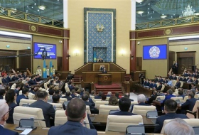 رئيس جديد لمجلس النواب في كازاخستان