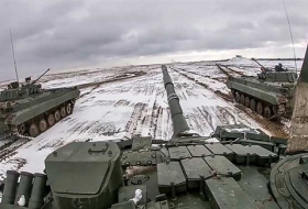 قوات ومركبات عسكرية روسية دخلت أوكرانيا من بيلاروسيا