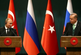 أردوغان يتلقى برقية تهنئة بالسنة الميلادية الجديدة من فلاديمير بوتين