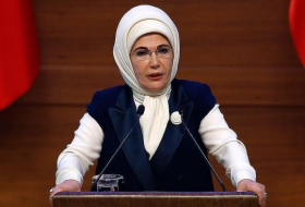 أمينة أردوغان تلتقي عقيلات رؤساء بلدان إسلامية في إسطنبول