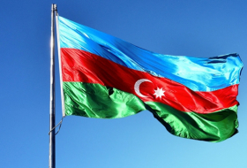علم أذربيجان
