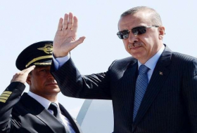 بعد 65 عاما.. أردوغان أول رئيس تركي يزور اليونان