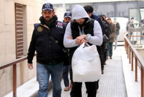 محكمة تركية تقرر سجن 5 مشتبه فيهم بالانتماء إلى 