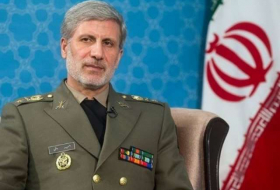 وزير الدفاع الإيراني يزور روسيا 