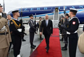 الرئيس الأذربيجاني يصل في زيارة رسمية الى بولندا