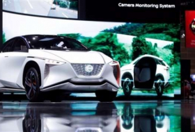 نيسان تعرض نموذجاً اختبارياً لسيارة كهربائية ذاتية القيادة في طوكيو