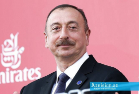 هنّا الرئيس الآذربيجانى الهام علييف نظيره ماكدونى