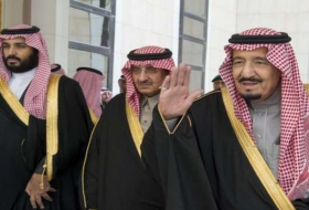 الملك السعودي يُعفي ولي العهد محمد بن نايف ويعين بدلا منه محمد بن سلمان