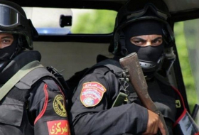 58 قتيلاً من الشرطة والجيش باشتباكات مع مسلحين غربي مصر-فيديو
