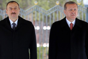 رئيس الأذربيجان يصل الي إسطنبول