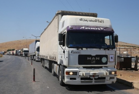 شاحنات مساعدات أممية تتجه إلى إدلب السورية عبر تركيا